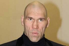 Mistake almost killed Nikolai Valuev, giant forever faces brain tumor fears  : r/Boxing