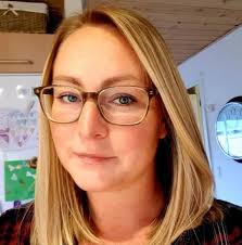 ✓ Blæksprutten er fundet ✓ Vi har fundet vores "blæksprutte" til vores  Billund afdeling 🙂 Stor velkommen til Helena Schäfer Johansen👍 Men vi har  stadig 2 ledige stillinger: