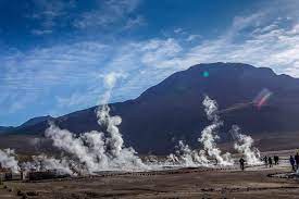 El tatio, torres del paine, ahu tongariki, saltos de petrohué, lago generl carrera y desierto de atacama. El Tatio Geysers 7 Things To Know Before Visiting The World S Highest Geothermal Field Dreamer At Heart