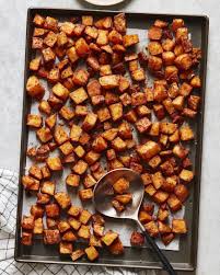 Preheat the oven to 425 ° c and line two baking sheets with parchment paper. Parmesan Roasted Potatoes Step By Step Photos