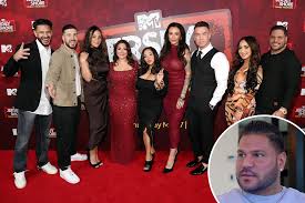 ‘Wasted’ Ronnie Ortiz-Magro forced to skip Jersey Shore red carpet weeks after domestic dispute with ex
