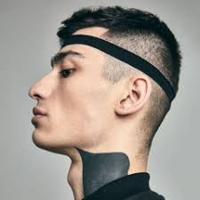 Listen to ПАТРИАРХАТ by MATRANG in TRD playlist online for free