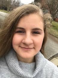 Destiney Bell's Instagram, Twitter & Facebook