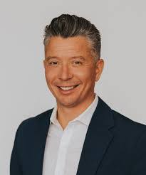 Corinne Gagnon's Instagram, Twitter & Facebook