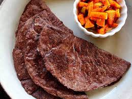 गेहूं, बाजरा, मक्का या रागी, जानिए किस आटे की रोटी है फायदेमंद Which flour  roti is best | TheHealthSite.com Hindi Photo Gallery