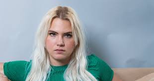 Anne Fleur Dekker: 'Het ging van 'linkse trut' tot 'als ik je tegenkom snij  ik je keel door''