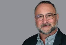 True Leadership: Listening, Connecting, Empowering"