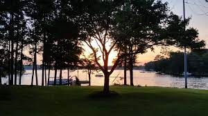 Just enjoy all the ammenities this condo has to offer plus 100 feet of waterfront on lake logan martin. Logan Martin Lake Alabama Rent A Private Island