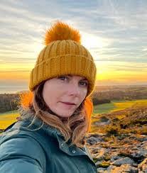 Sharon Dalton's Instagram, Twitter & Facebook