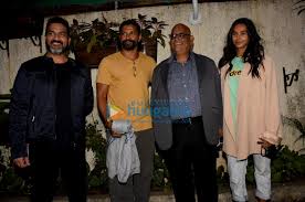 Welside10 saat önce365 gün filmini türkçe dublaj izle (dni). Photos Anil Kapoor Satish Kaushik And Others Snapped At The Special Screening Of Kaagaz 2 Bollywood News Bollywood Hungama