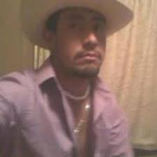 Stream Daniel Gloria music