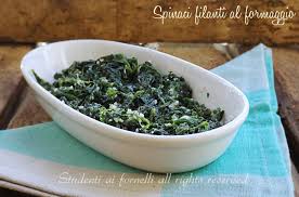 La noce moscata tende ad. Spinaci Filanti Con Formaggio E Mozzarella In Padella Ricetta