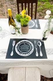 A barn might not be the first thing you think of as you start wedding planning, but it's an ideal destination for couples inspired by rustic, boho, country or romantic themes. Rustic Table Decor Ideas