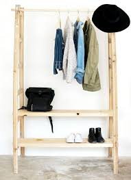 Ankleidezimmer Selber Bauen Bastelideen Anleitung Und Bilder Ankleidezimmer Selber Bauen Kleiderschrank Selber Bauen Garderobe Selber Bauen