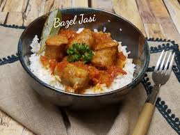 Rougail Saucisse De L Ocean Indien Rougail Saucisse Recette Rougail Saucisse Recettes De Cuisine