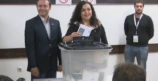Vjosa osmani'nin cumhurbaşkanı adaylığına tepki gösteren pdk, aak ve sırp listesi milletvekillerinin katılmadığı oylamanın üçüncü turunda 82 milletvekili oy kullandı. Numri I Votave Qe Moren Kandidatet E Ldk Se Ne Dragash Fokusi