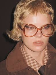 Daisy Bowen (bowendaisy)