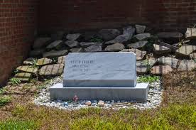 Butch Trucks (1947-2017) - Find a Grave Memorial