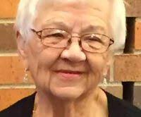 Lillian Pettit's Instagram, Twitter & Facebook