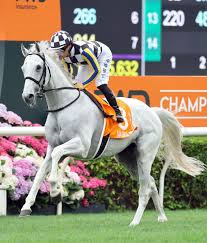 Hanna punzel bailando desnuda