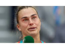 Aryna Sabalenka yang Kalah Berjuang untuk Tetap Tenang di Dalam dan Luar  Lapangan