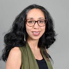 Marisa Duarte's Instagram, Twitter & Facebook