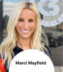 Marina Mayfield's Instagram, Twitter & Facebook