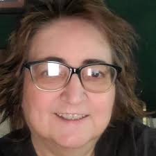 You think the people that listen to you are srupid.