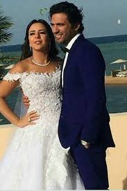She is the daughter of actor samir ghanem and actress dalal abdulaziz; Amy Samir Ghanem Just Got Married And She Made A Stunning Bride