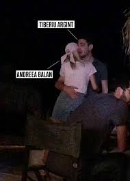Artista a declarat pentru ştirile antenei 1 că se va căsători cu iubitul ei, george burcea. BombÄƒ In Showbiz Andreea BÄƒlan Are Un Nou Iubit Primele Imagini Cu Cei Doi SÄƒrutandu Se Si Å£inandu Se De ManÄƒ