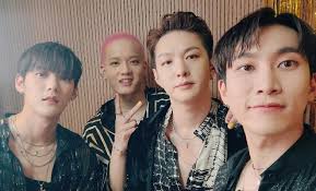 비투비, acronym for born to beat) is a seven member boy group under cube entertainment. K Pop Comeback Spotlight Btob 4u Shares Love And Hope With First Mini Album Inside