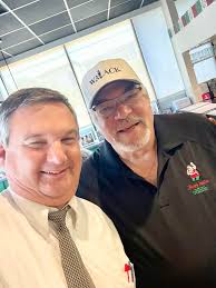 Hi, my name is Rina and I'm a pizzaholic!🖐