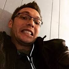 Shawn Browder's Instagram, Twitter & Facebook