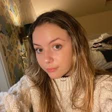 Caitlin Baron's Instagram, Twitter & Facebook