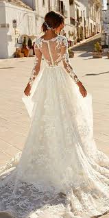 10 Wedding Dress Designers You Will Love Wedding Forward In 2020 Fancy Wedding Dresses Designer Wedding Dresses Top Wedding Dress Designers
