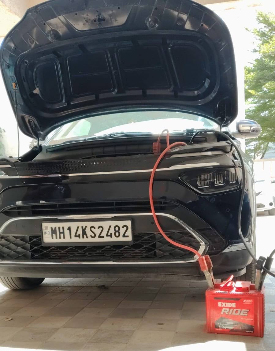 Car Battery Jump Start Service product image