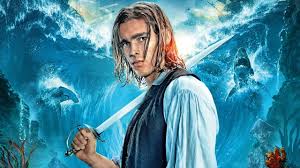 In „fluch der karibik 5 gibt es ein wiedersehen mit dem großteil der alten besetzung um captain barbossa (geoffrey rush), gibbs (kevin mcnally), marty (martin klebba), scrum (stephen graham) und die beiden ehemaligen marineoffizieren murtogg und mullroy (giles new und angus barnett). Fluch Der Karibik 5 Salazars Rache Film 2017