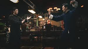 Following the death of his wife, ip man travels to san francisco to ease tensions between the local kung fu masters and his star student, bruce lee, while searching for a better future for his son. Film Review Ip Man 4 The Finale Easternkicks Com