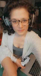 Interactive streamer, come say hi in chat