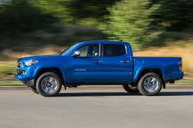 Compare the 2019 toyota tacoma against the competition. 2019 Toyota Tacoma Review Ratings Specs Prices And Photos The Car Connection