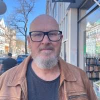 20+ 'Chamberlain' profiles