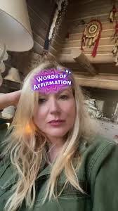 Mary Weaverling's Instagram, Twitter & Facebook