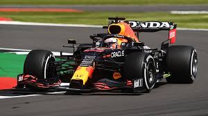 ✔️check out now his age, poles, podiums, cars, helmets & wins of the youngest driver & race winner ever in . Formel 1 Red Bull Max Wird Zuruckschlagen Auto Bild
