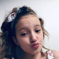 Michelle Fenwick (shellbug21)