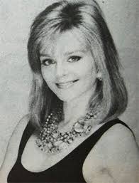 Interview: Ariana Muenker (Christine Valere)