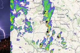 Forecast models ecmwf, gfs, nam and nems weather radar, wind and waves forecast for kiters. Silne Bourky Uderily V Praze I Dalsich Krajich Na Vychode Bude Hur Sledujte Radar 24 Zpravy