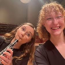 It's time to meet the oboe studio! First up we have Ashlyn Long! Ashlyn is  a 1st-year oboe from Alpharetta, GA. She is majoring in AB Music and  Management Information Systems. A