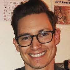 Aaron Closson's Instagram, Twitter & Facebook