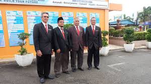 Maybe you would like to learn more about one of these? Kolej Vokasional Wakaf Tembesu Photo Kronis G