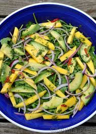 Mango Avocado And Arugula Salad Salade Mangue Recettes De Cuisine Salade Mangue Avocat